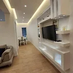 Dian Ksamil