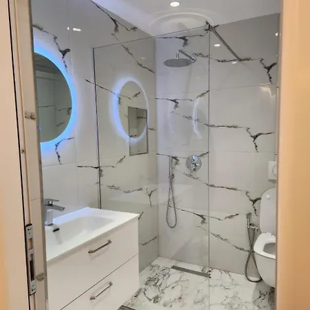 Dian Apartment Ksamil